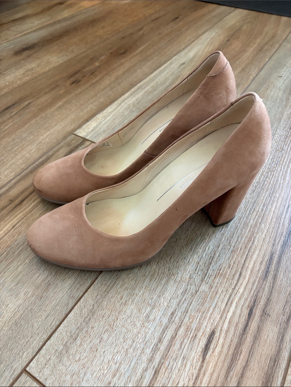 Ecco Suede Block Heel Pumps - Tan